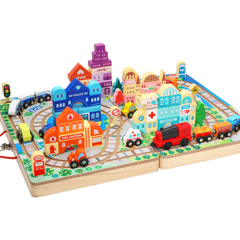 Set trenulet si cuburi constructie din lemn - Track Box City portabil